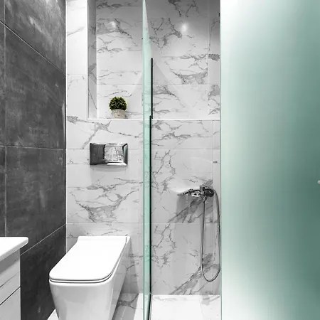 Denizen Boutique Apartments, Nilie Hospitality Mgmt